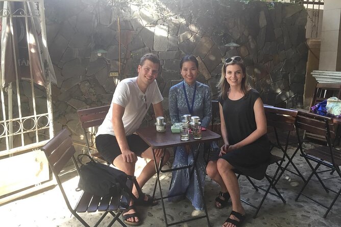 3-Hours Hue Imperial Walking Tour With Guide - Review Summary