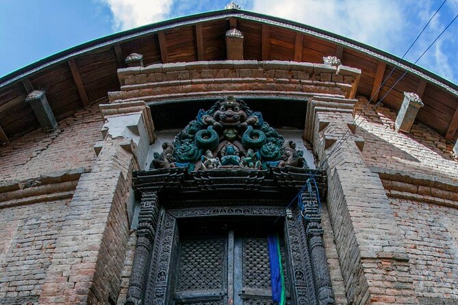 3 Hours Walking Tour at Swayambhunath - Booking Information