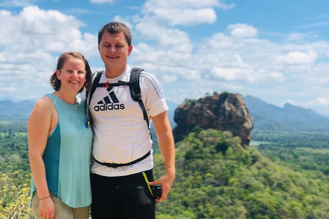 6 Day Round Tour in Sri Lanka With Chauffeur - Accessibility Features