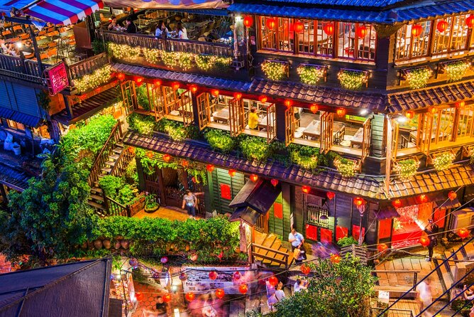 7-Hour Jiufen Night View, Shifen Waterfall & Raohe Market Tour - Accessibility Considerations