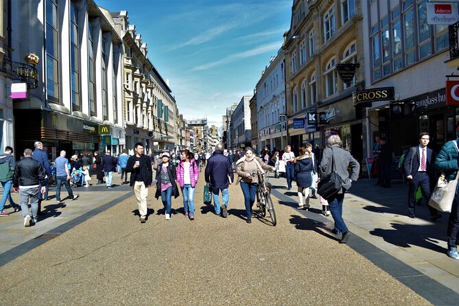 90 Minute Classic Walking Tour of Oxford - Meeting & Pickup