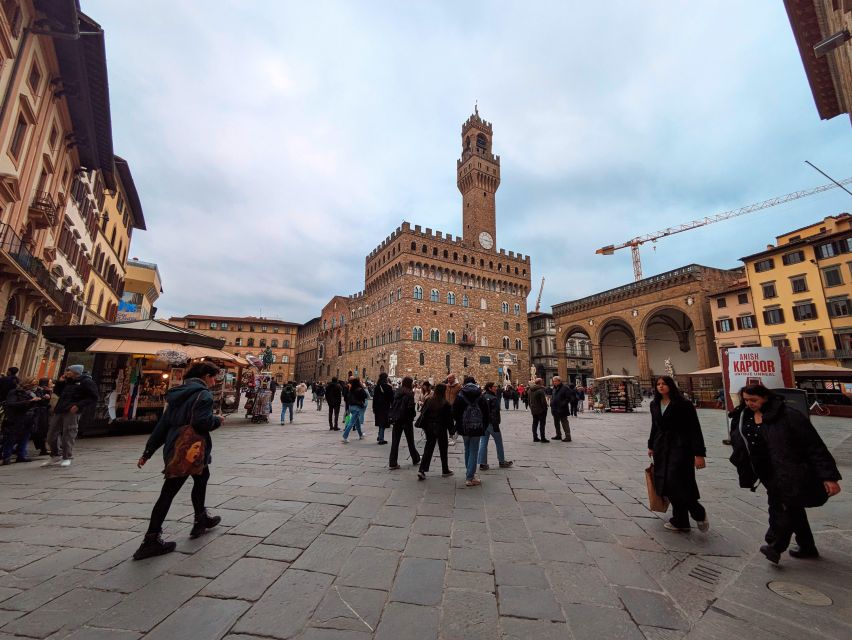 Academy, Cathedral, Crypt and Baptistery Guided Tour - Meeting Point