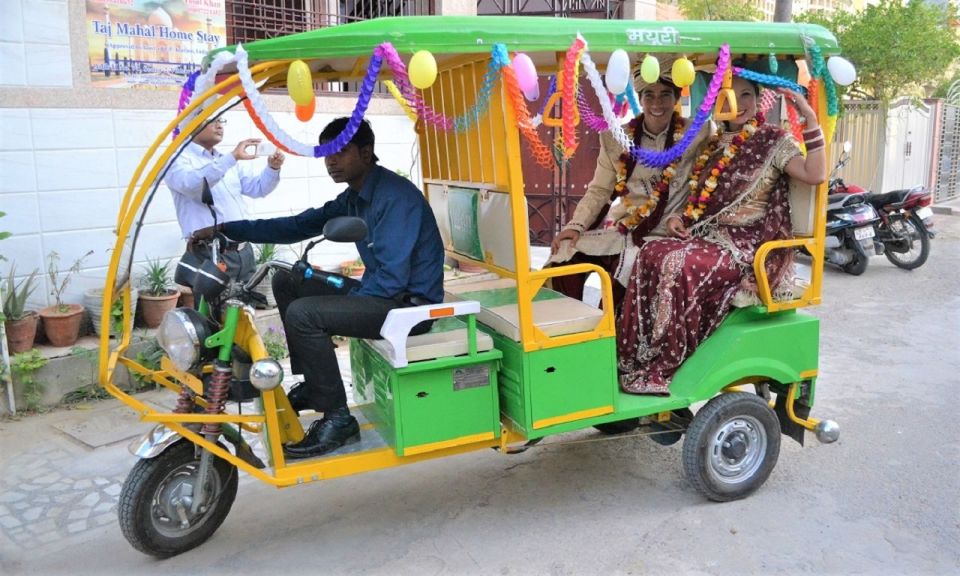 Agra City Tour By Tuk Tuk Or E Rickshaw - Inclusions of the Tour