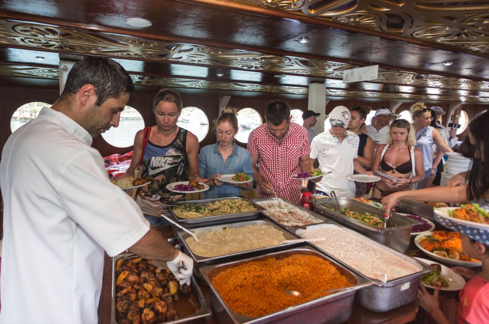 Alanya: Pirate Boat Tour With Buffet Lunch and Drinks - Customer Feedback