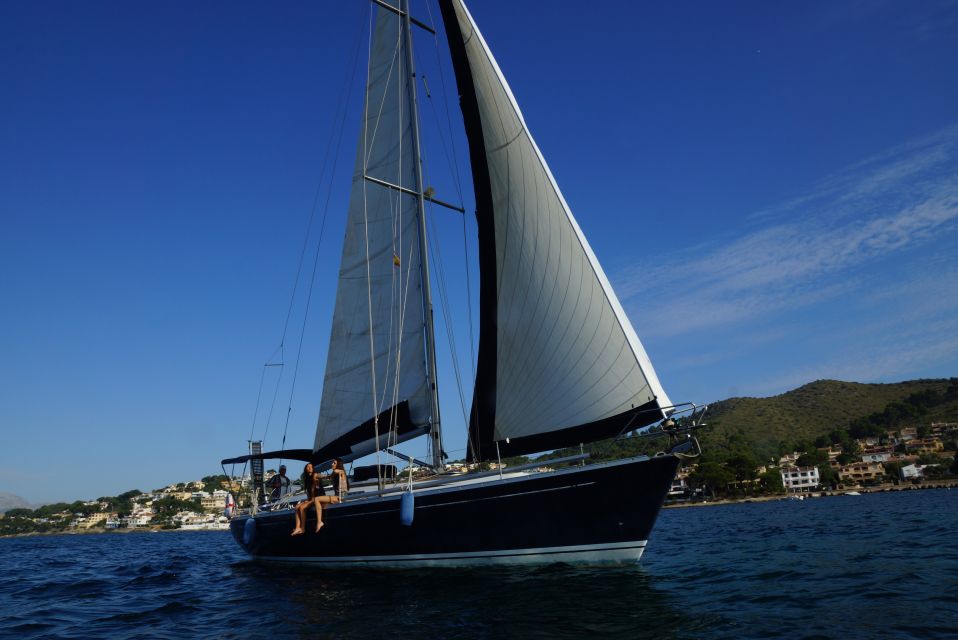 Alcudia: Romantic Sailing Trip With Diner for 2 - Sailing Vessel Details