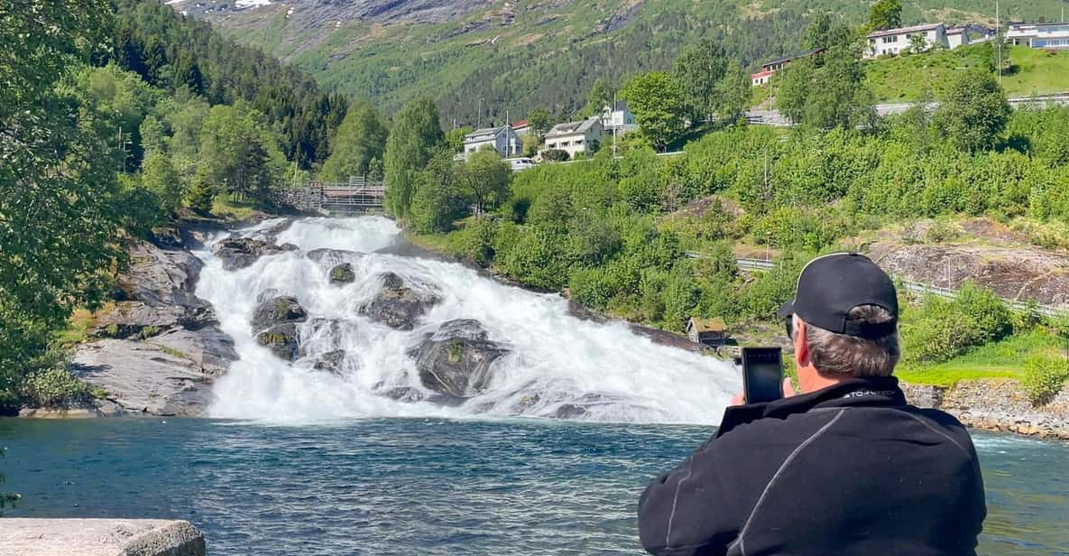 All About the Fjords, in One Tour by Boat & Bus From Ålesund - Mountain Views and Landscapes