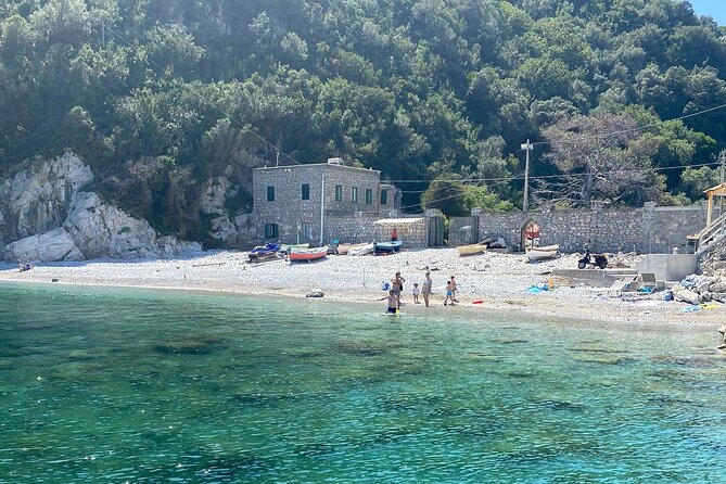 Amalfi Coast Small Group Day Boat Tour With Limoncello Onboard - Meeting Location