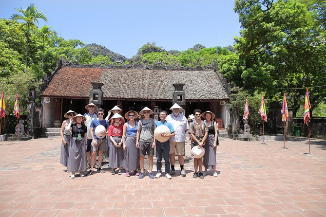 Amazing Luxury Hoa Lu Tam Coc 1 Day - Small Group Tour With Limousine Bus - What to Expect