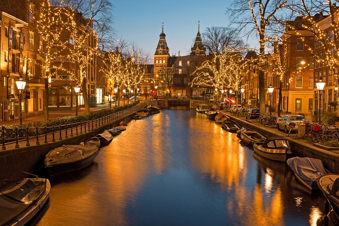 Amsterdam Winter Wonder Walk - Warming Treats