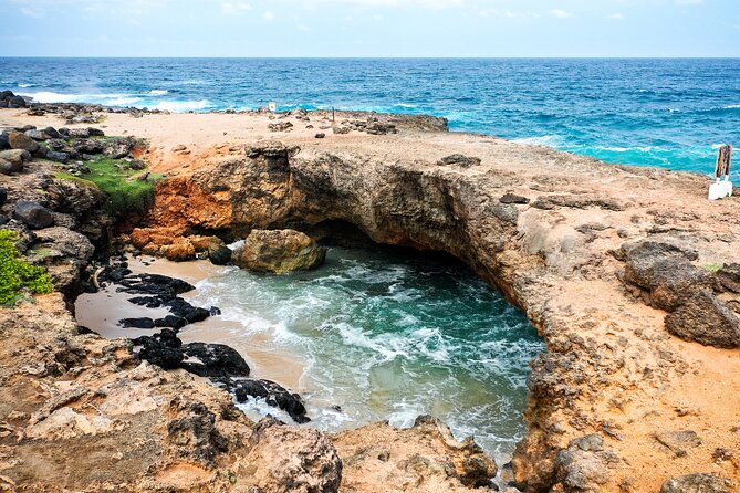 Aruba Sightseeing Tour With Transport - Booking Confirmation