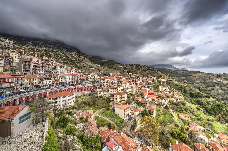 Athens to Delphi & Arachova Private Guided Tour With Lunch - Booking and Cancellation Policy