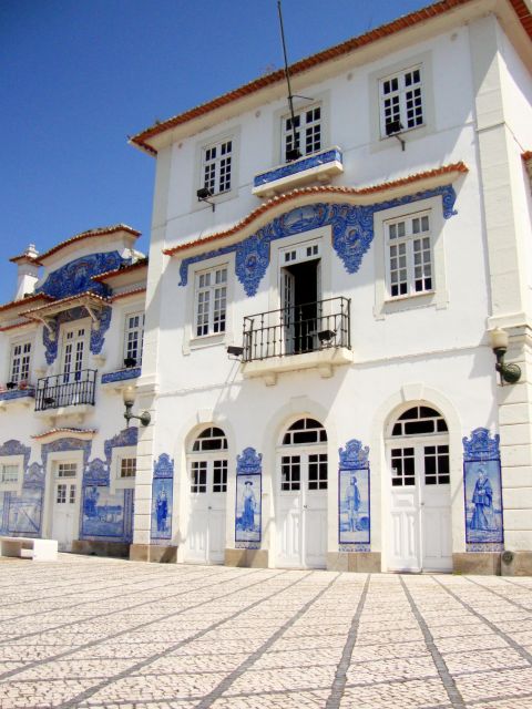 Aveiro Essential - Walking Tour & City Cruise - What to Expect