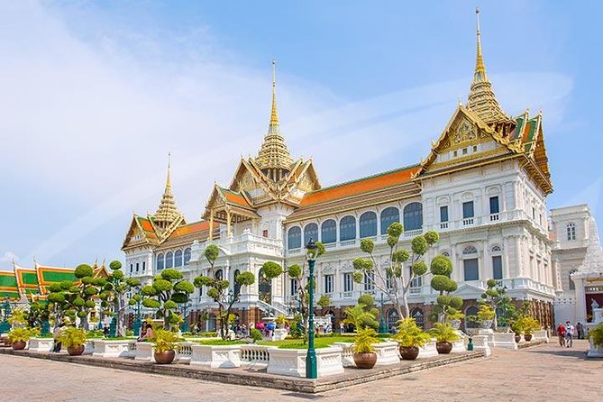 Bangkok Shore Excursion: Private Grand Palace and Buddhist Temples Tour - Discovering Wat Pho