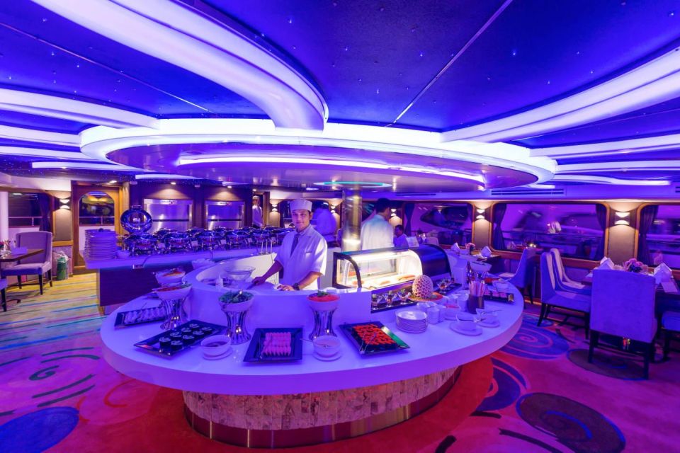 Bangkok: Wonderful Pearl Dinner Cruise and Live Performance - Panoramic River Views