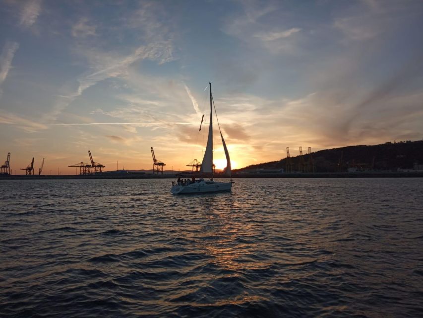 Barcelona 3-Hour Private Sunset Sailing Experience - Flexible Booking and Cancellation