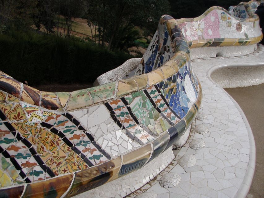 Barcelona: Park Güell & Sagrada Familia Guided Tour - Frequently Asked Questions