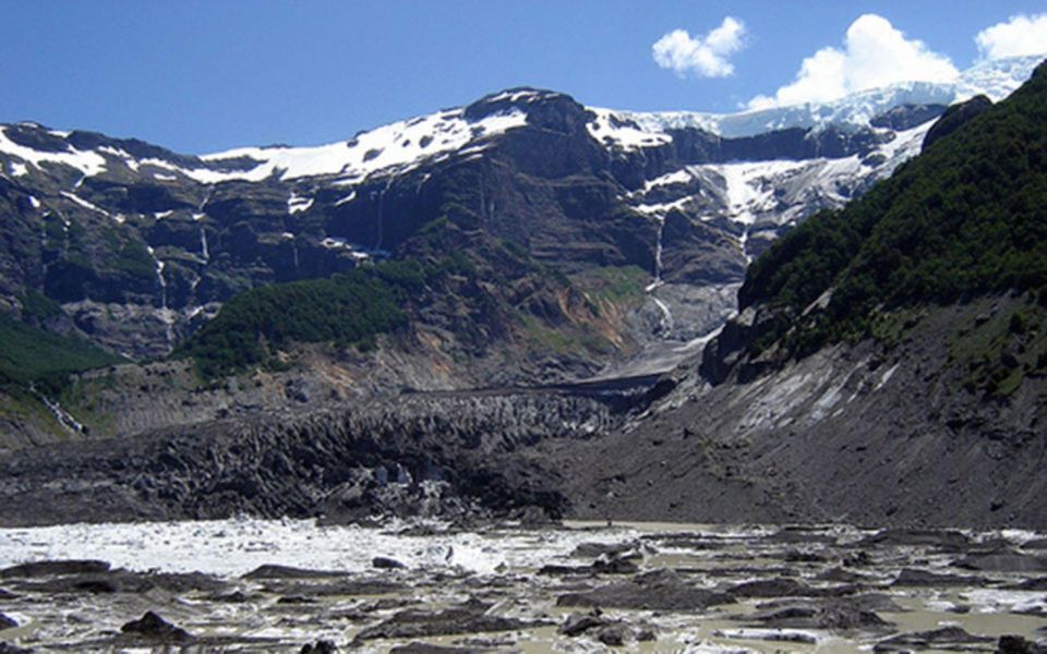 Bariloche: Mt Tronador and Hanging Glaciers Full-Day Tour - Inclusions and Amenities