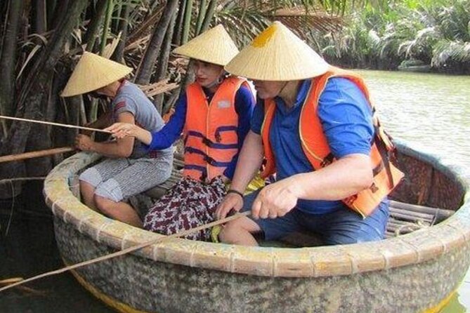 Basket Boat Ride Experience in Hoi An( Visit Water Coconut Forest,Crab Fishing ) - Exploring the Nipa Forest