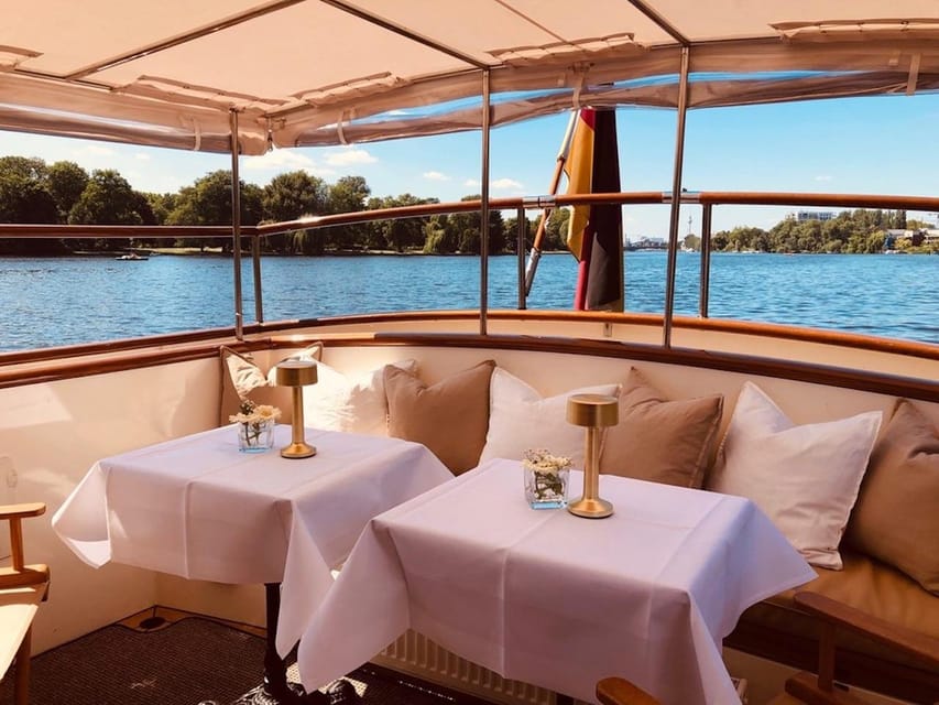 Berlin: Electric Yacht Cruise With 4-Course Dinner - Customer Reviews