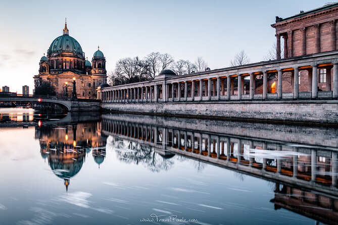 BERLIN PHOTO TOUR With a Professional Photographer From BERLIN - Private Transportation Details