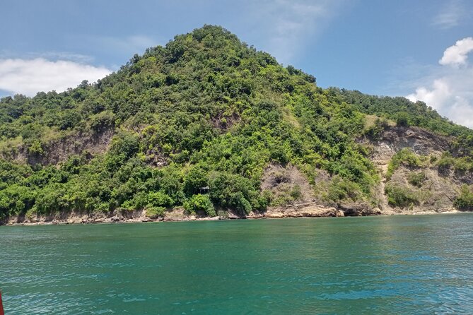 Blue Lagoon Snorkeling Sea Side Lunch And Transportation - Negative Feedback