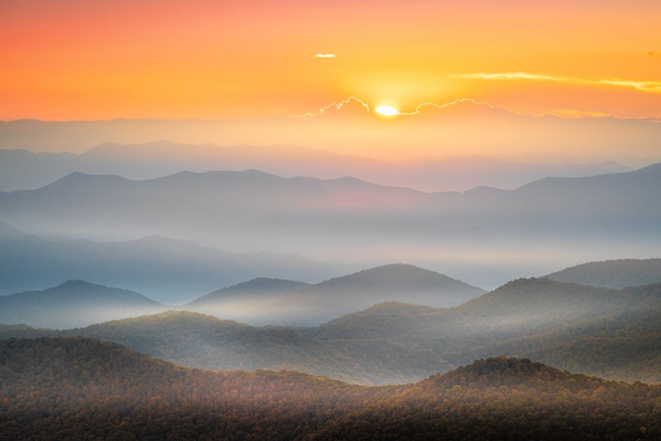 Blue Ridge Parkway: Cherokee to Asheville Driving App Tour - Scenic Overlooks