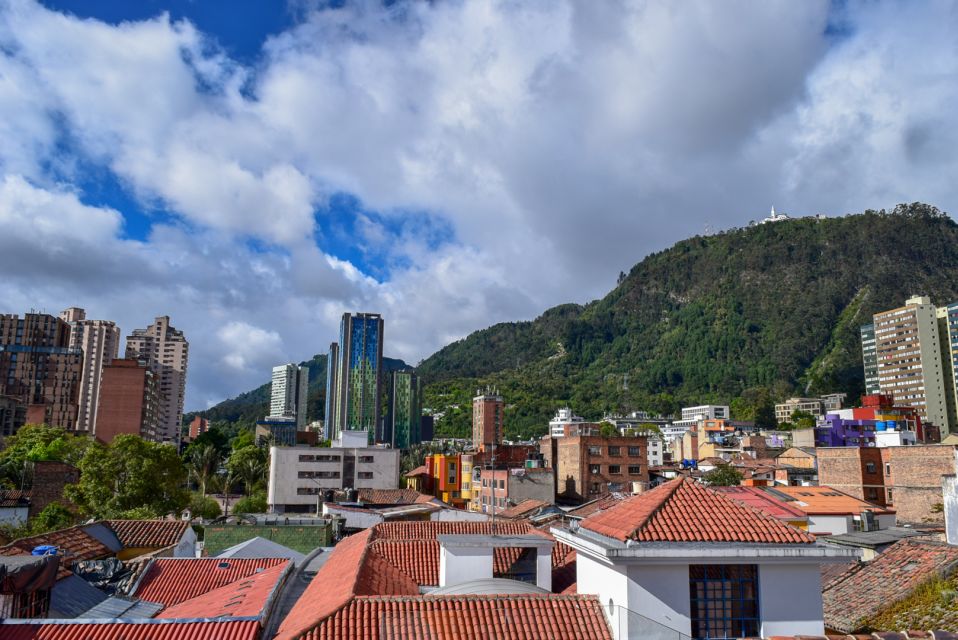 Bogota: Downtown City and Monserrate Hill Private Tour - Insights at Bolívar Square