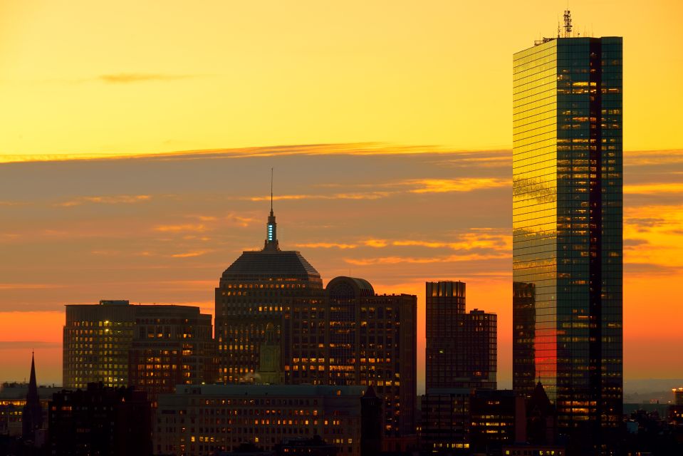 Boston: Summer Nights Trolley Tour and River Cruise - Colonial Architecture Showcase