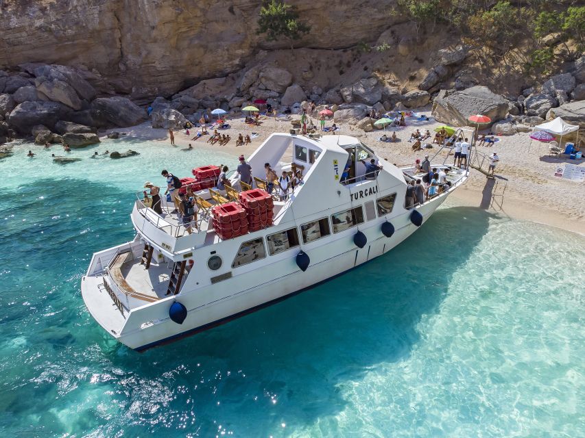 Cala Gonone: Gulf of Orosei Cruise With Swimming & Aperitif - Language Options Available