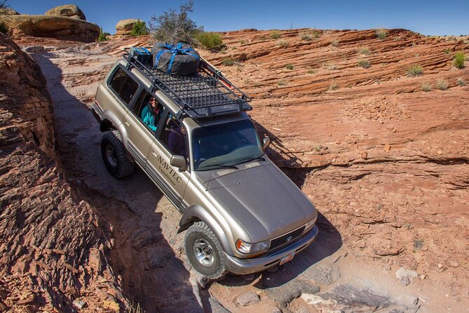 Canyonlands National Park Needles District by 4x4 - Driving Challenges and Experiences