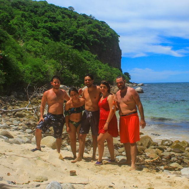 Carrilleros Beach - Getting to Sayulita Bay