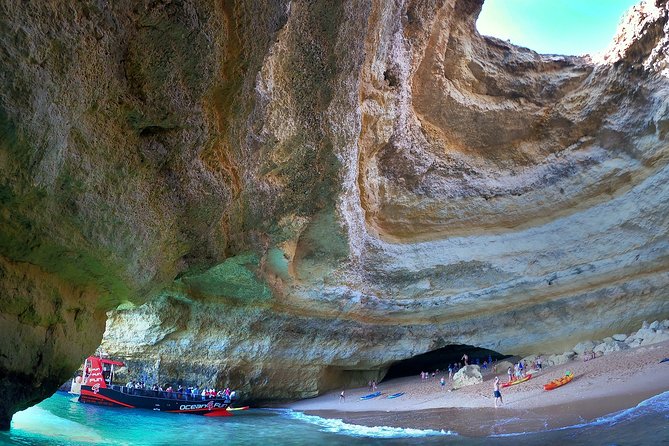 Catamaran Tour to Benagil Caves - Reservation and Booking