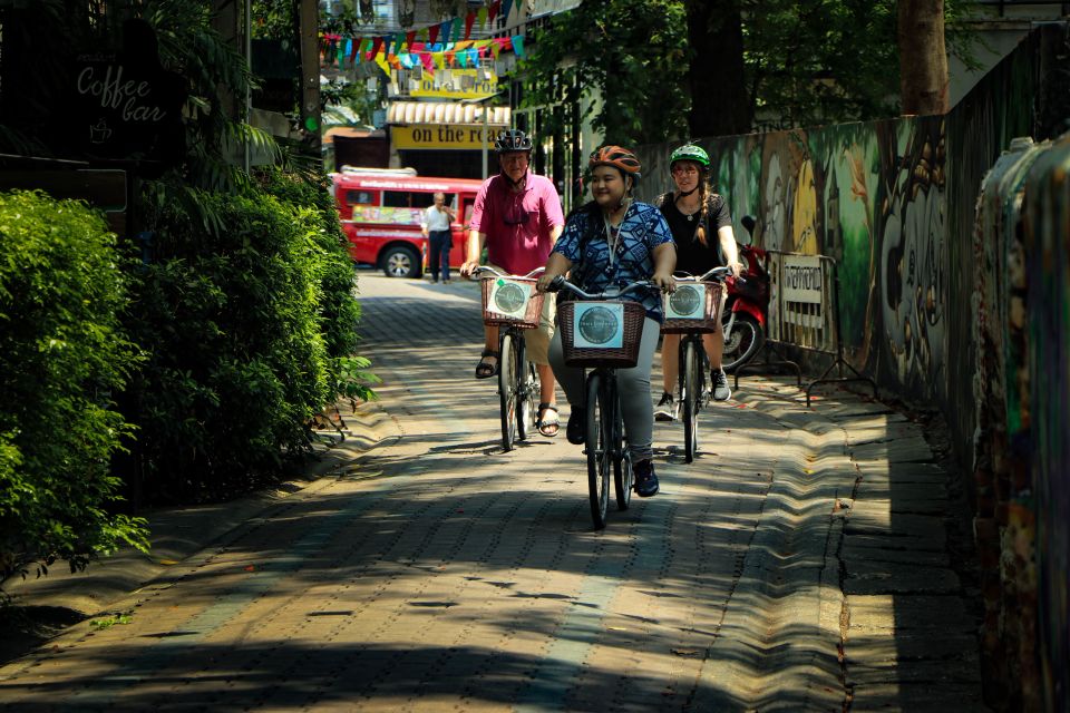 Chiang Mai: Half-Day Old Town Cycling Tour - Marveling at Ancient Architectural Landmarks