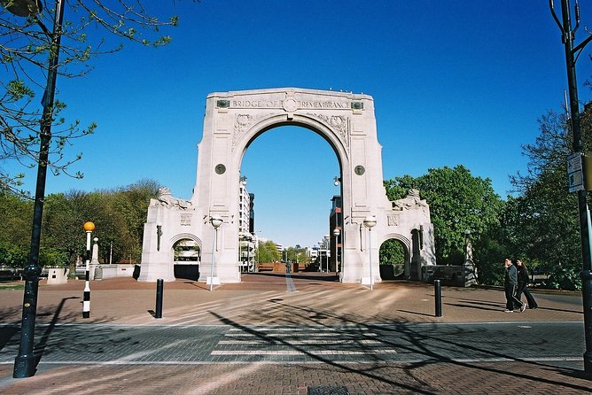 Christchurch Private Luxury Full Day Tour - Accessibility Features