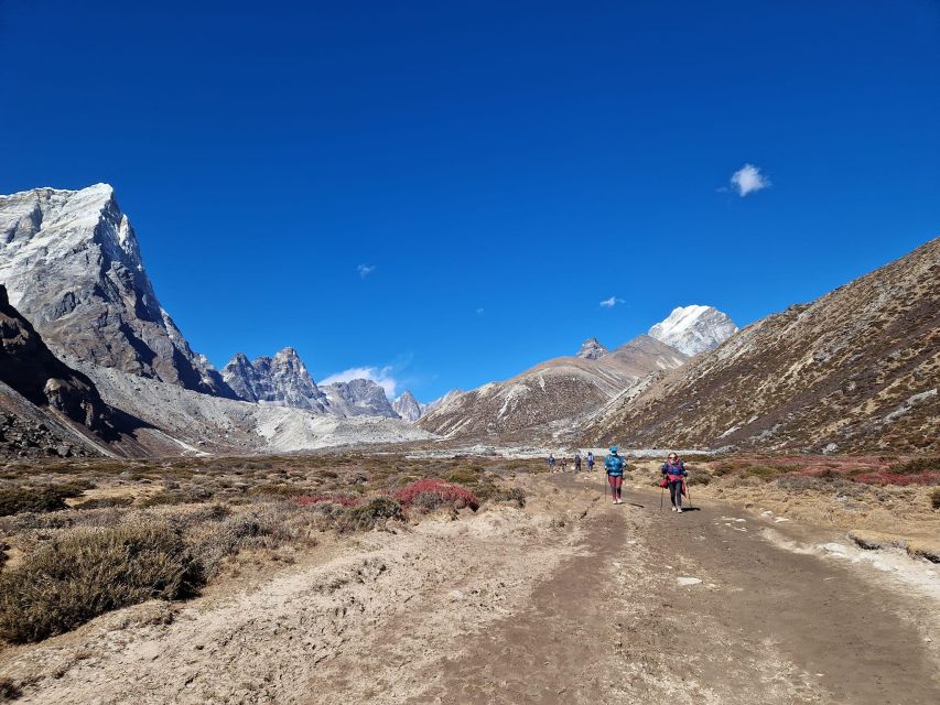 Classic Everest Base Camp Hike - Inclusions and Services