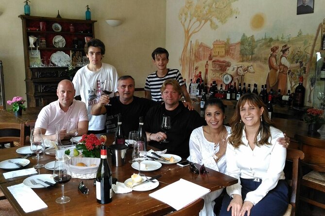 Classic Private Wine Tasting in Castagnole Delle Lanze - The Role of the Sommelier