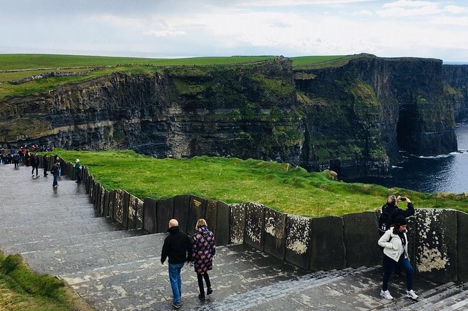 Cliffs Of Moher Tour In Spanish - How to Book Your Tour