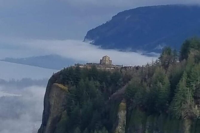 Columbia River Gorge Tour From Portland - Recommended Gear and Attire