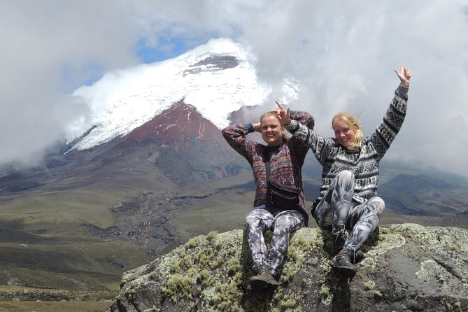 Cotopaxi Volcano and Colonial Hacienda Day Trip - Exploring the Colonial Hacienda