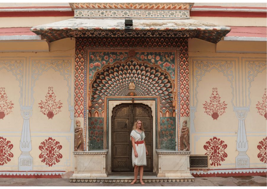 Culture & Religions Half Day Tour in Jaipur With a Local - Cultural Insights and Stories