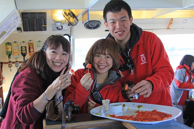 Daily Scenic Maori Rock Carving Cruise Taupo - Customer Experiences and Ratings