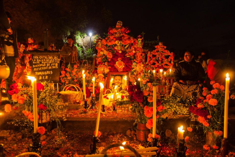 Day Of The Dead Traditional Cultural Experience - Photo Stop and Shopping