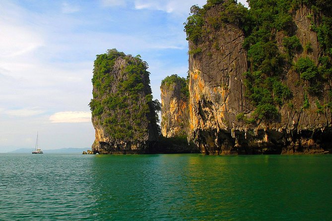 Day Trip to James Bond Island by Premium Speedboat Includes Lunch - Canoeing Around Caves and Lagoons