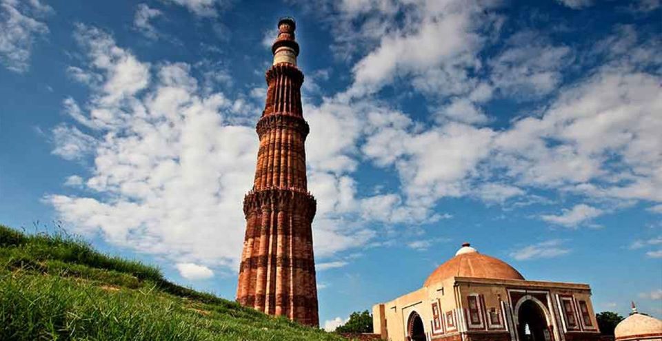 Delhi: Old and New Delhi City Private Guided Day Trip - Booking Process and Tips