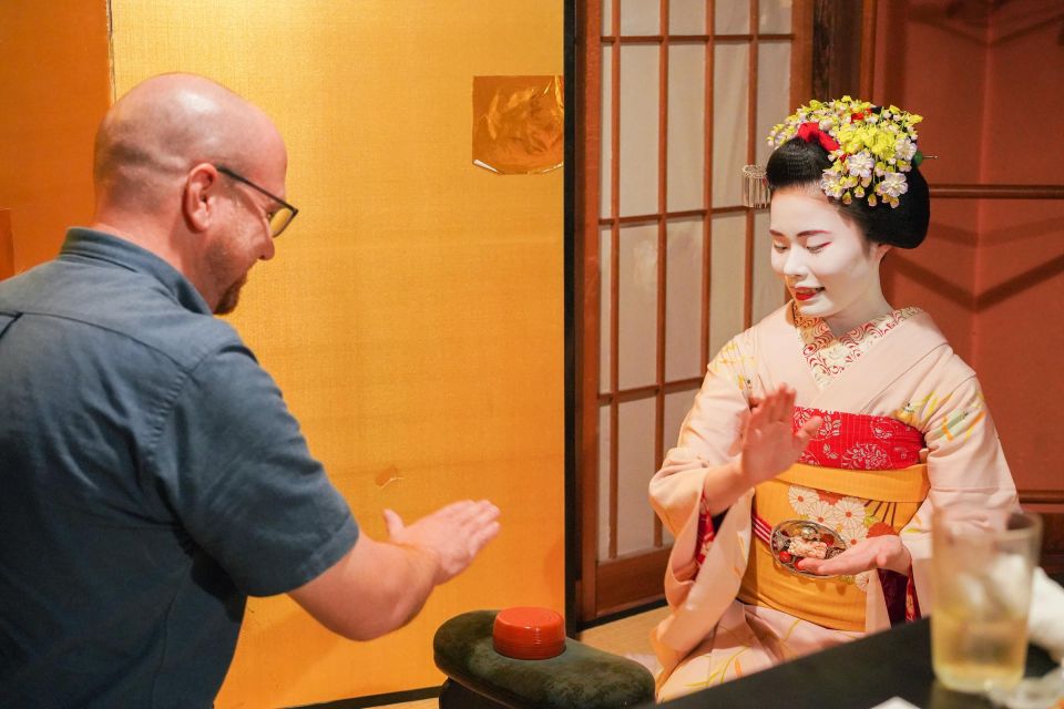 Dinner With Maiko in Traditional Kyoto Style Restaurant Tour - Gion Exploration