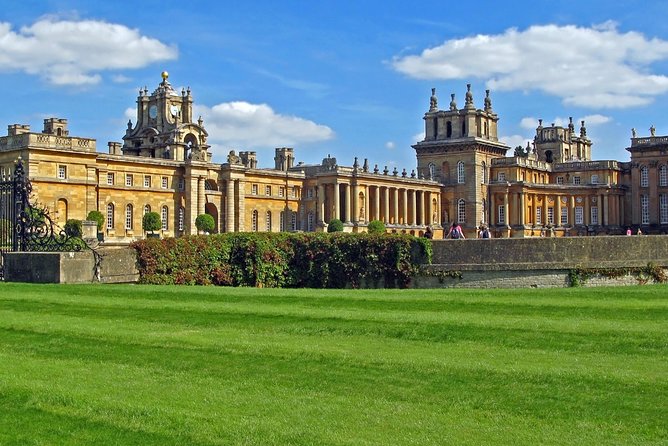 Downtown Abbey Village in The Cotswolds, Blenheim Palace & Lunch - St. Marys Church in Bampton