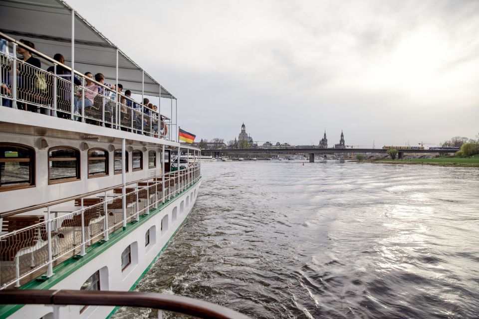 Dresden: River Sightseeing Boat Cruise - Group Size and Tour Dynamics