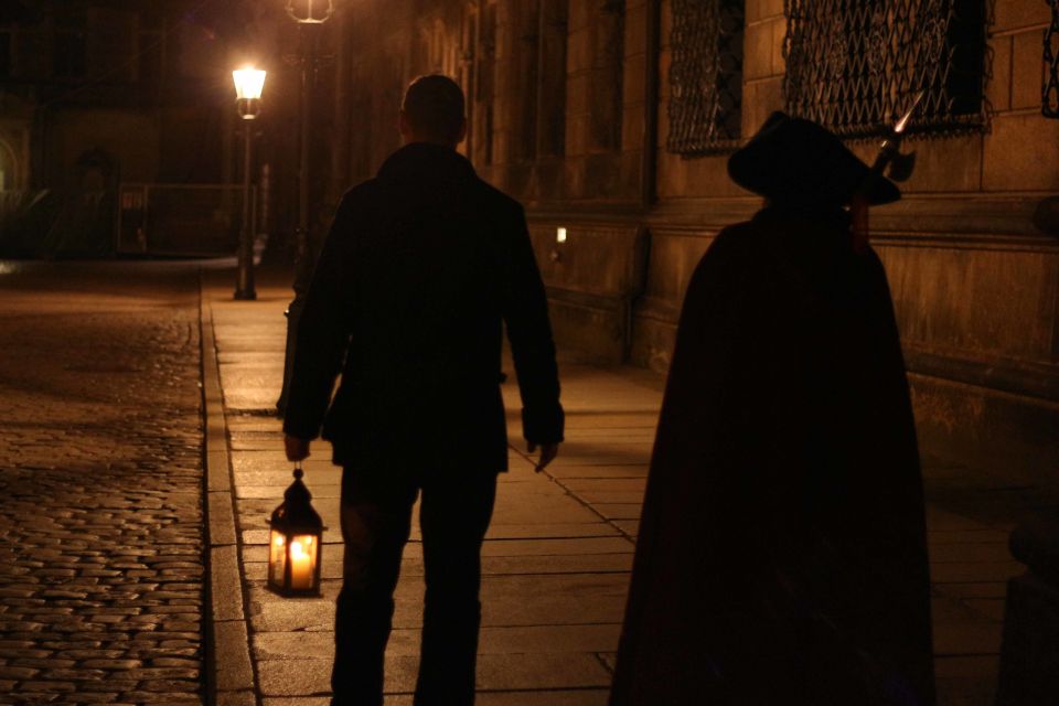 Dresden: Walking Tour With a Night Watchman and Meal - Meeting Point Information
