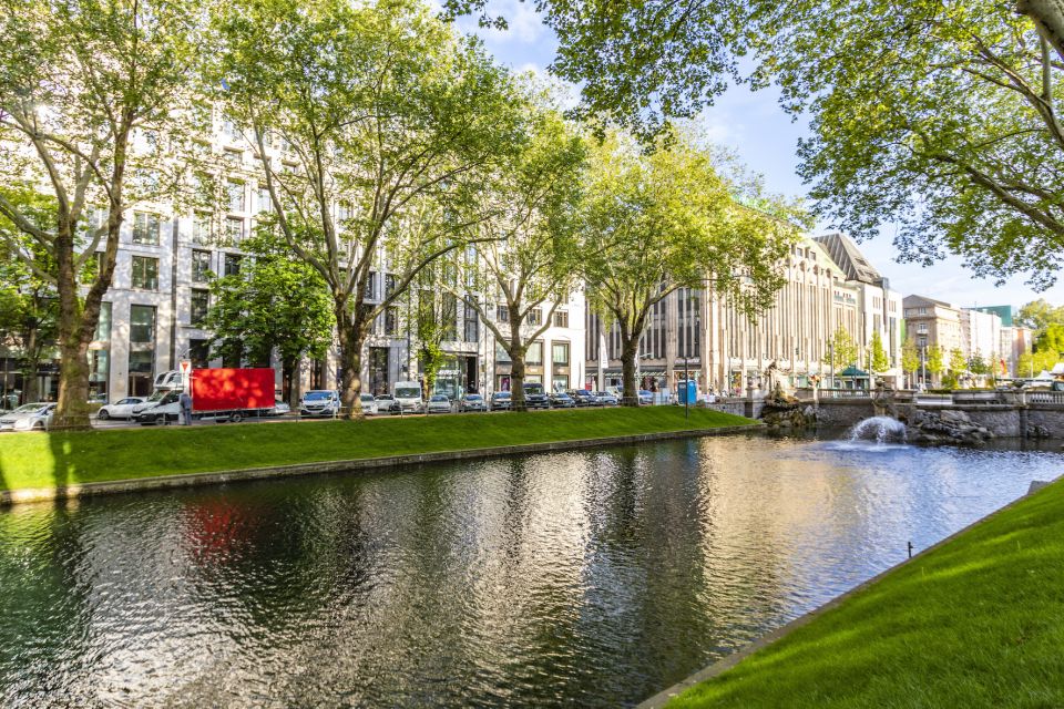 Dusseldorf: Capture the Most Photogenic Spots With a Local - Personalized Recommendations for Bars, Cafes, and Restaurants