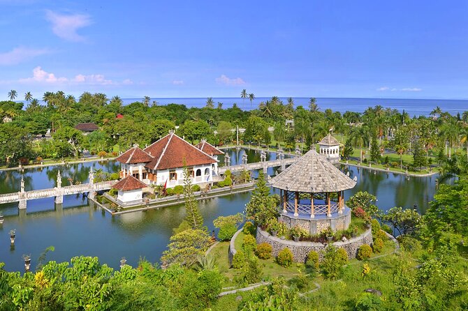 East Bali Tour: Lempuyang Temple - Gate of Heaven, Tirta Gangga, Virgin Beach - Relaxing at Virgin Beach